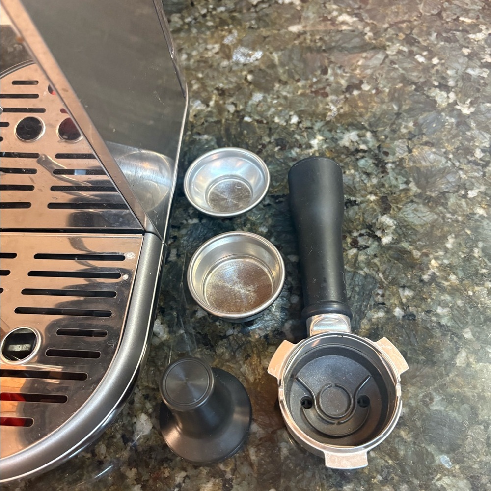 Breville Bambino Espresso Machine - Picture 2 of 4
